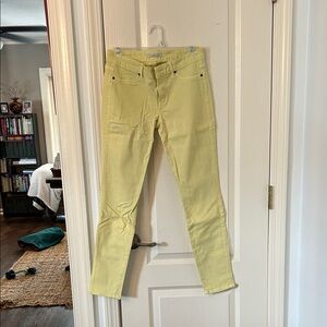 NWOT Rich & Skinny Light Yellow Women's Straight Leg Jeans